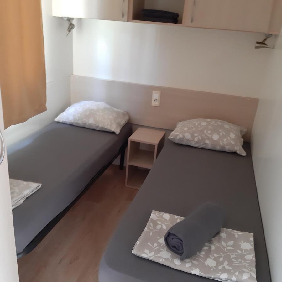 Hotel Grand Veles camp Banjole Exterior foto